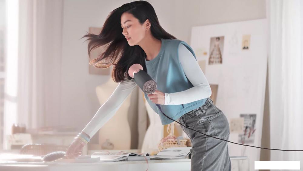 Фен Philips BHD350/10