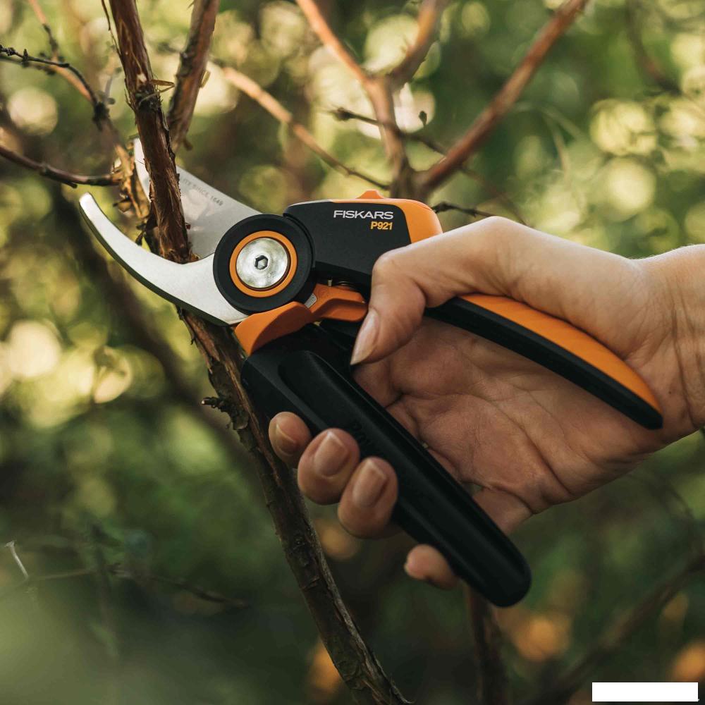 Секатор Fiskars X-series PowerGear X KF L P921 1057173