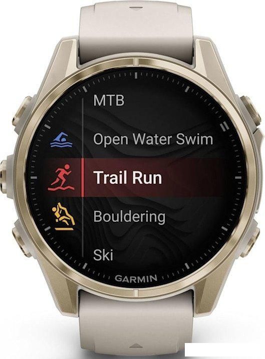 Умные часы Garmin Fenix 8 Sapphire 43мм (золотистый, дымчато-серый ремешок)