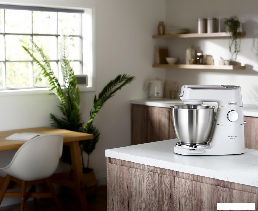 Кухонный процессор Kenwood Titanium Chef Baker KVC65.001WH
