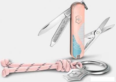 Мультитул Victorinox Classic SD Paris Style 0.6223.E221