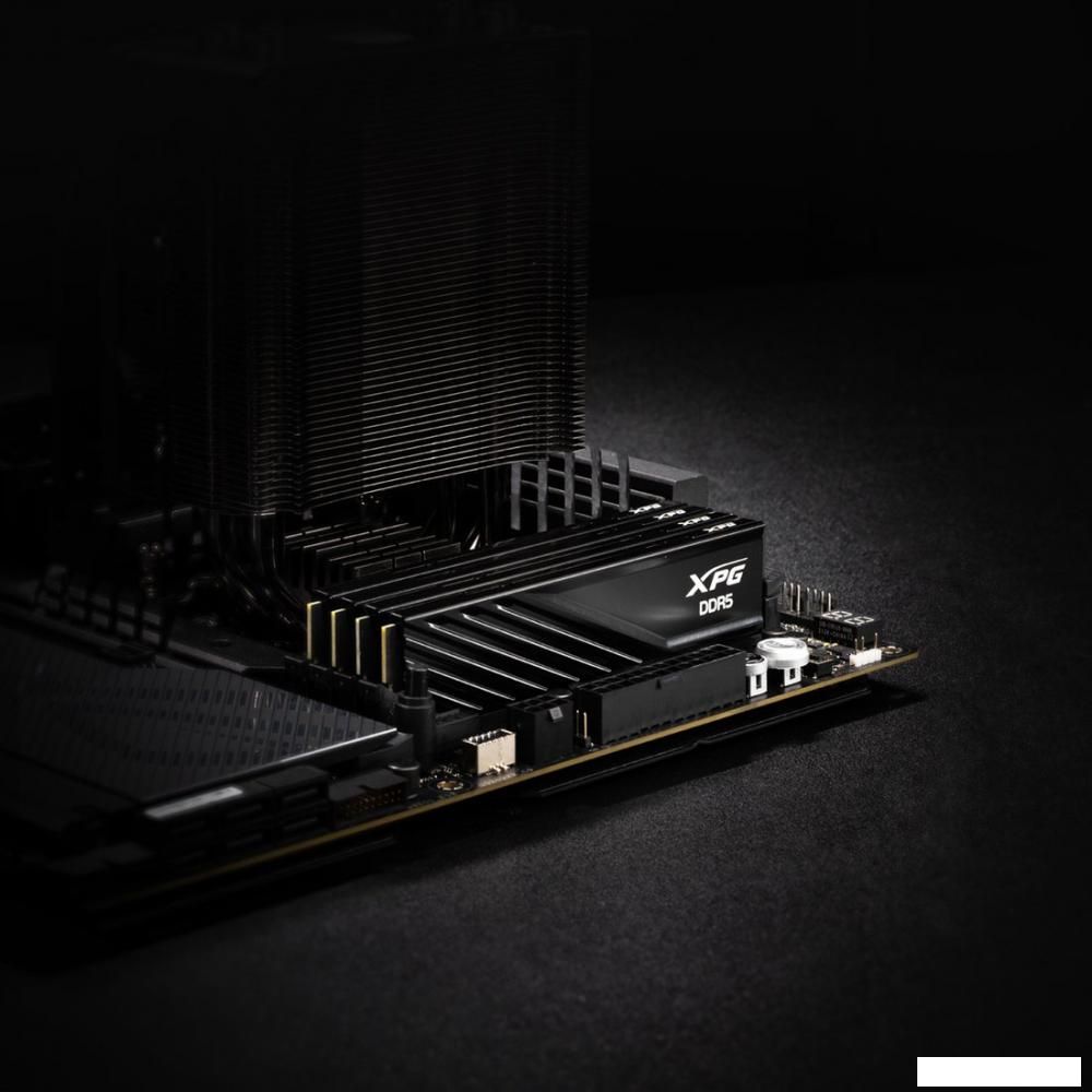 Оперативная память ADATA XPG Lancer Blade 2x16ГБ DDR5 6400 МГц AX5U6400C3216G-DTLABBK