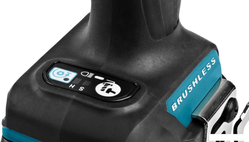 Гайковерт Makita TW160DWAE (с 2-мя АКБ, кейс)