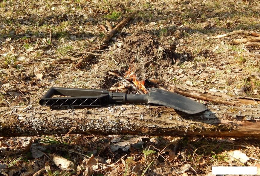 Лопата походная Fiskars 131320