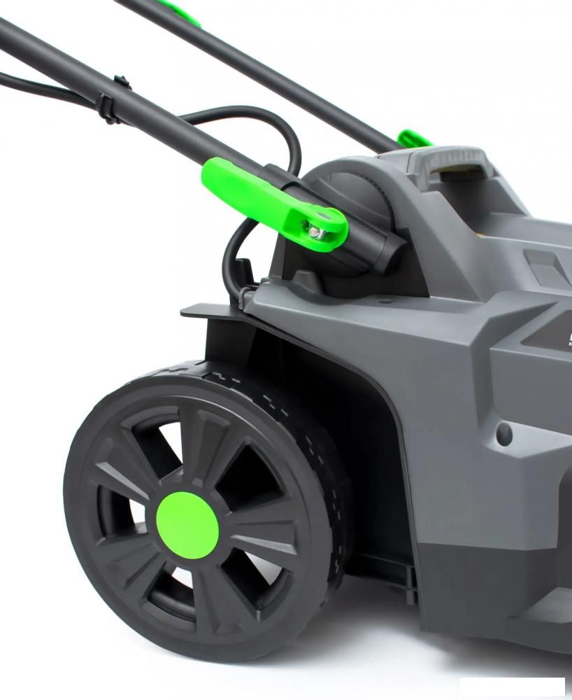 Газонокосилка Favourite OBS 21 WET PROF ( с 2-мя АКБ 4 Ач)