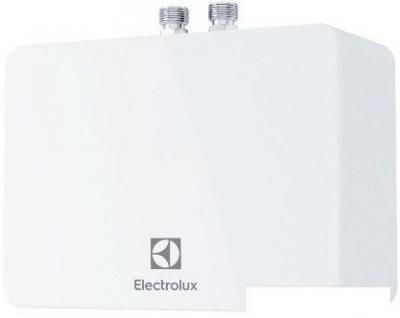 Проточный электрический водонагреватель Electrolux NP4 Aquatronic 2.0