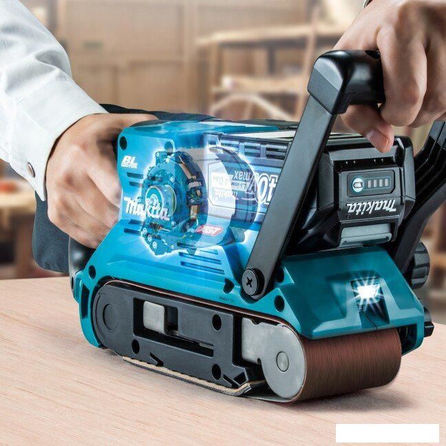 Ленточная шлифмашина Makita BS001GZ (без АКБ)