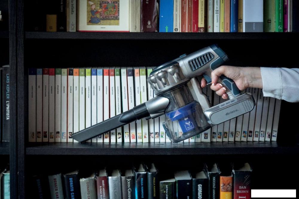 Пылесос Ariete 2723 Digital Lithium Arancio