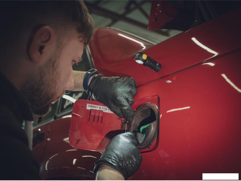 Фонарь Armytek Wizard C1 Pro Magnet USB (теплый)