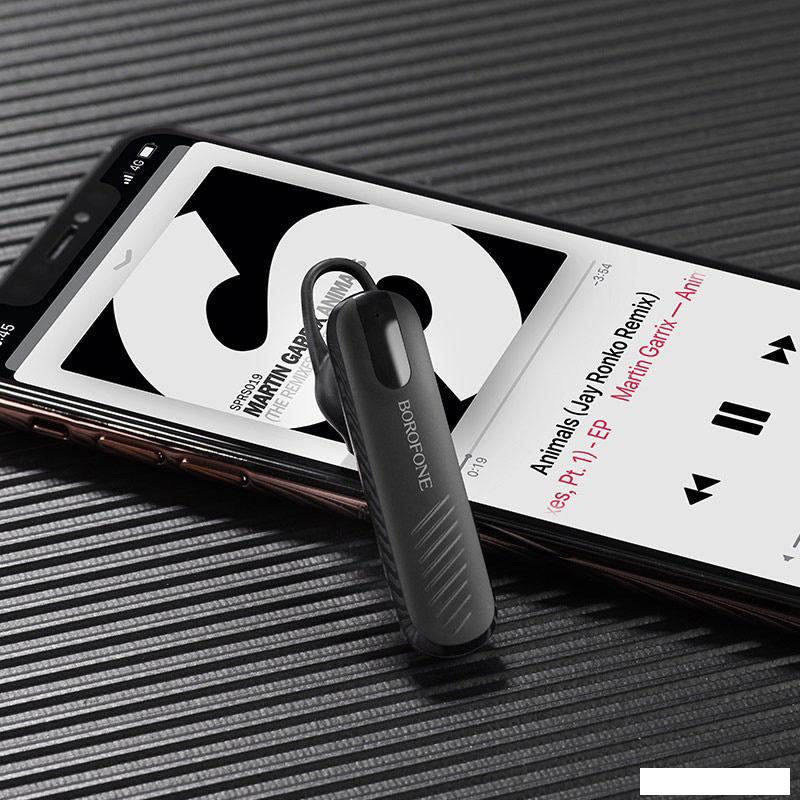 Bluetooth гарнитура Borofone BC20 (черный)