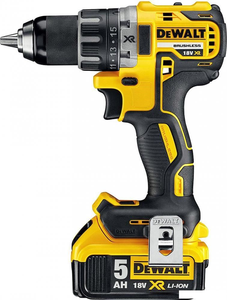 Дрель-шуруповерт DeWalt DCD791P2 (с 2-мя АКБ 5 Ah)