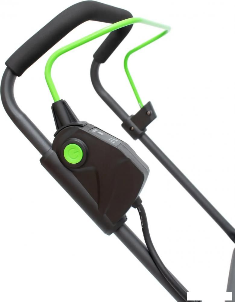 Газонокосилка Favourite OBS 21 WET PROF ( с 2-мя АКБ 4 Ач)