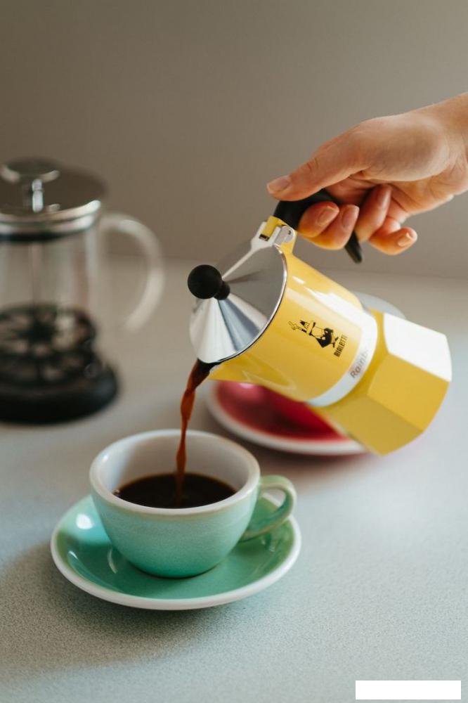 Гейзерная кофеварка Bialetti Rainbow (3 порции, желтый)
