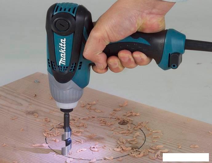 Винтоверт Makita TD0101F