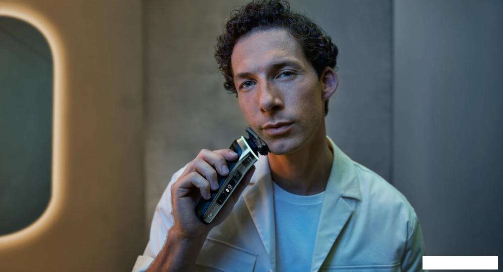 Электробритва Philips Series 9000 Wet &amp; Dry S9974/35