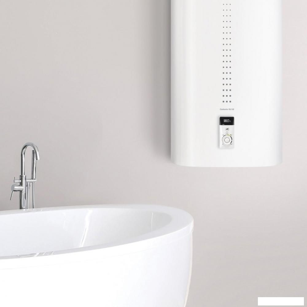 Накопительный электрический водонагреватель Electrolux EWH 80 Centurio IQ 3.0