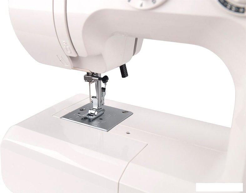Электромеханическая швейная машина Janome MX 55