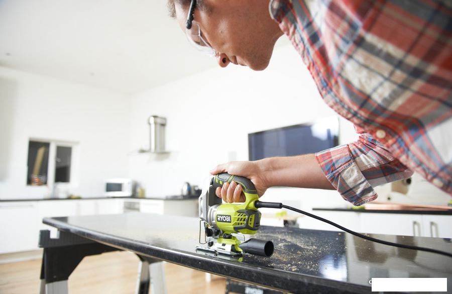 Электролобзик Ryobi RJS850-K