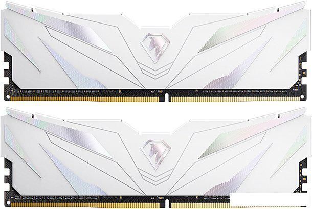 Оперативная память Netac Shadow II White 2x16ГБ DDR4 3200 МГц NTSWD4P32DP-32W