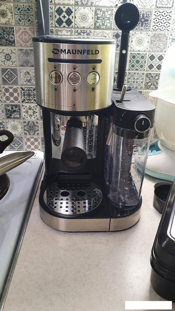 Рожковая кофеварка MAUNFELD MF-720S Pro