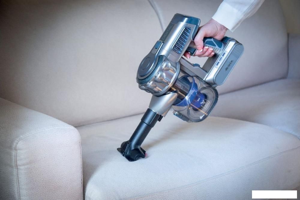 Пылесос Ariete 2723 Digital Lithium Arancio