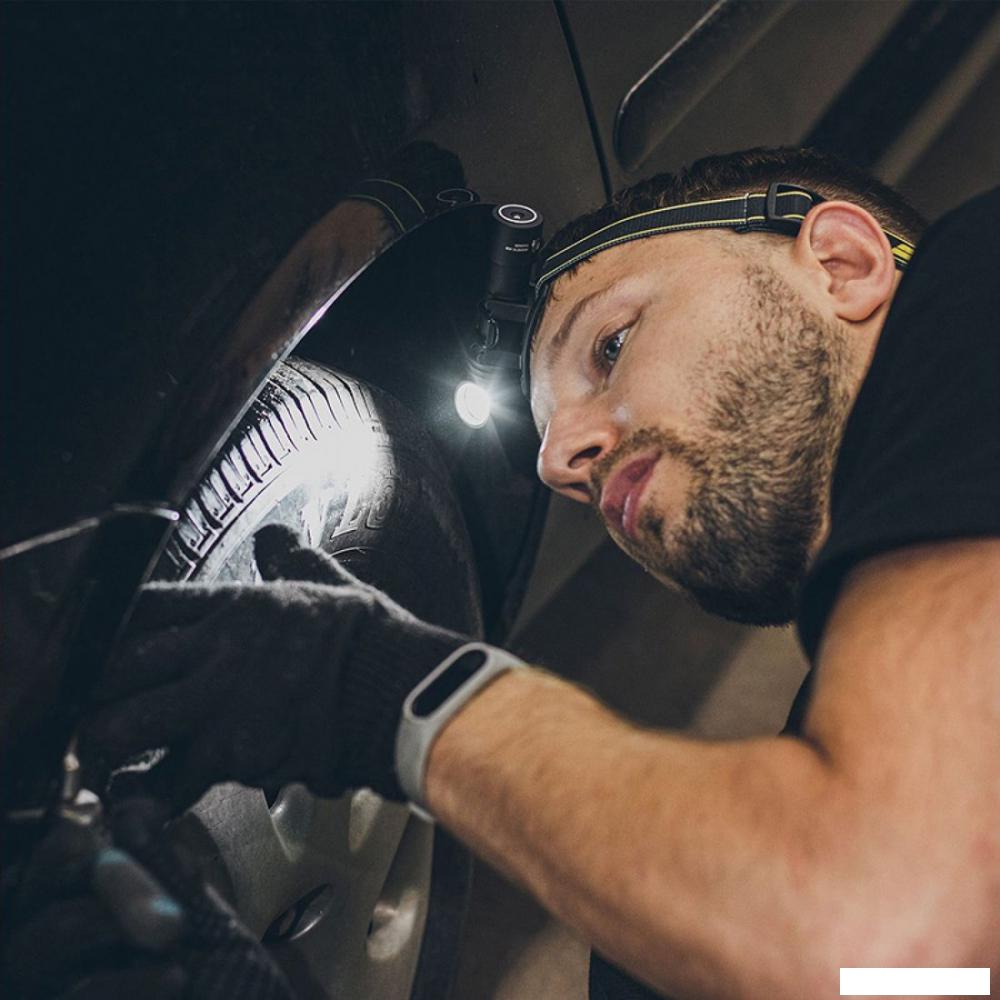 Фонарь Armytek Wizard C2 Pro Magnet USB XHP50.2 (теплый)