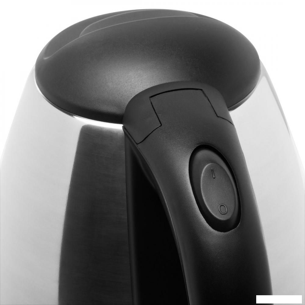 Электрический чайник StarWind SKS1053