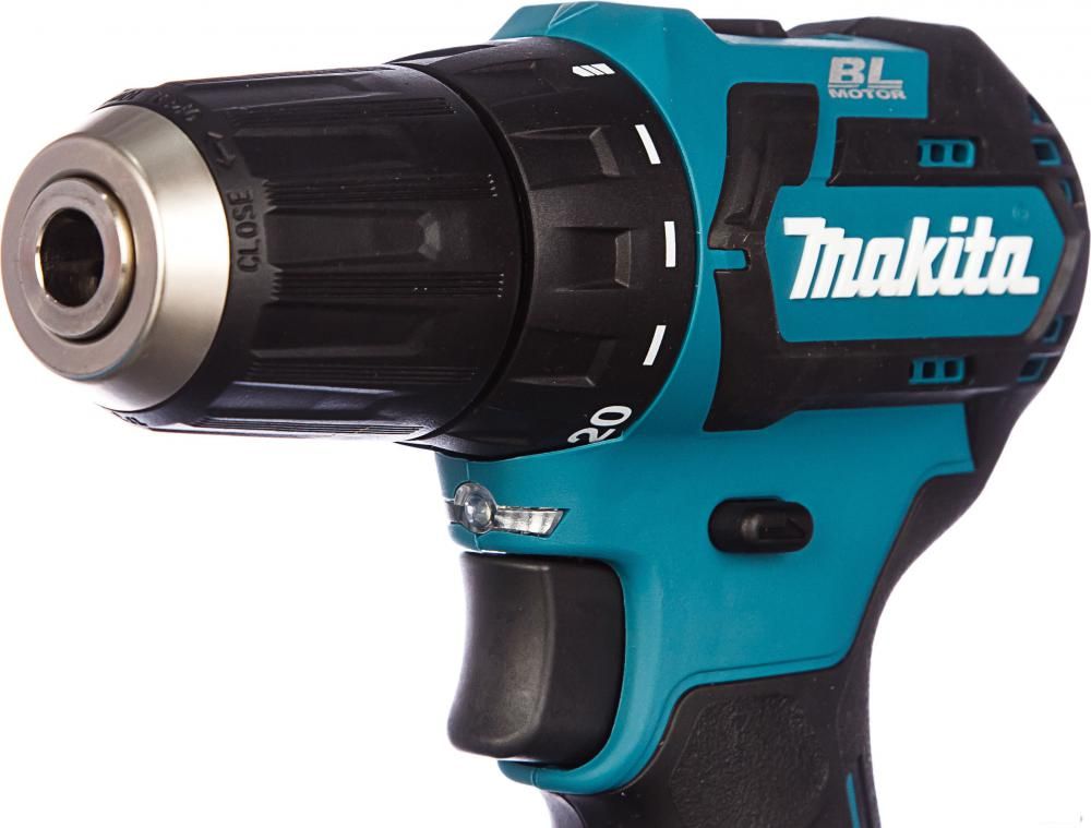 Дрель-шуруповерт Makita DF332DZ