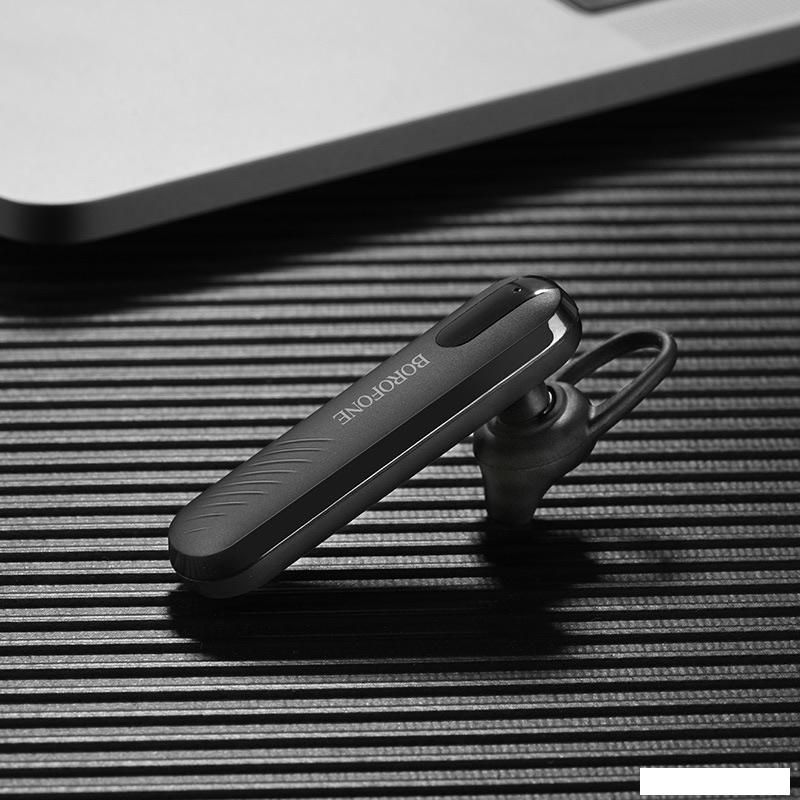 Bluetooth гарнитура Borofone BC20 (черный)