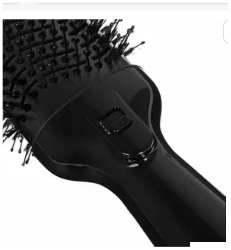 Фен-щетка StarWind SHB 7760