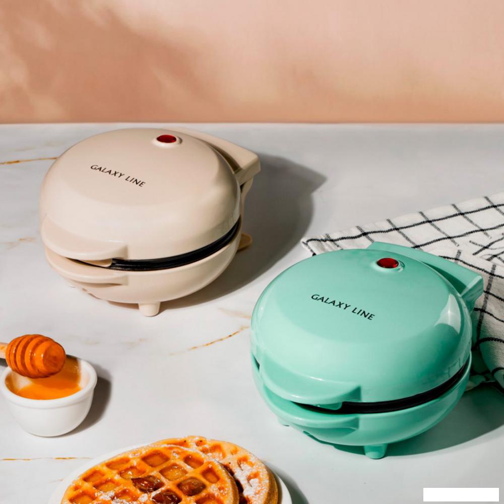 Вафельница Galaxy Line GL2979 (мятный)