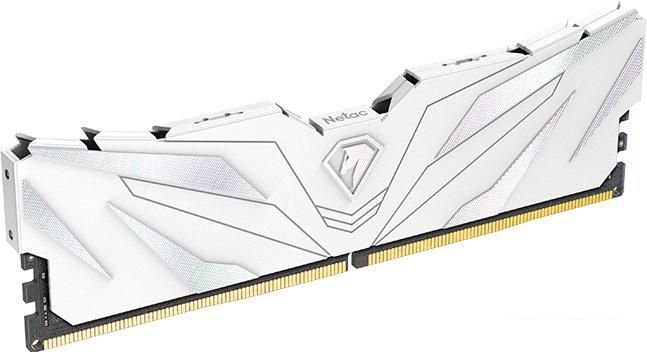 Оперативная память Netac Shadow II White 8ГБ DDR5 4800 МГц NTSWD5P48SP-08W