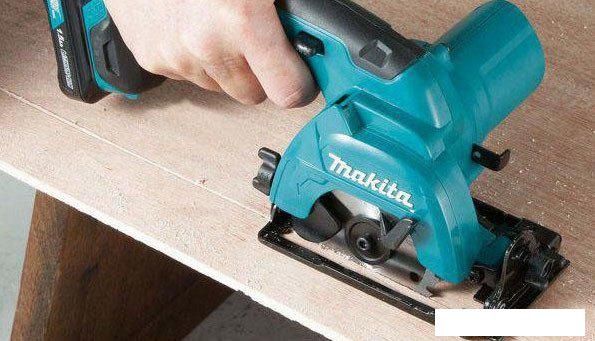 Дисковая (циркулярная) пила Makita HS301DWME (с 2-мя АКБ 4 Ah)