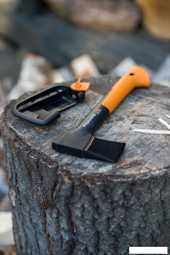 Топор Fiskars XS X7 X-series 1015618