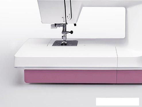 Электромеханическая швейная машина Janome 1522PG Anniversary Edition