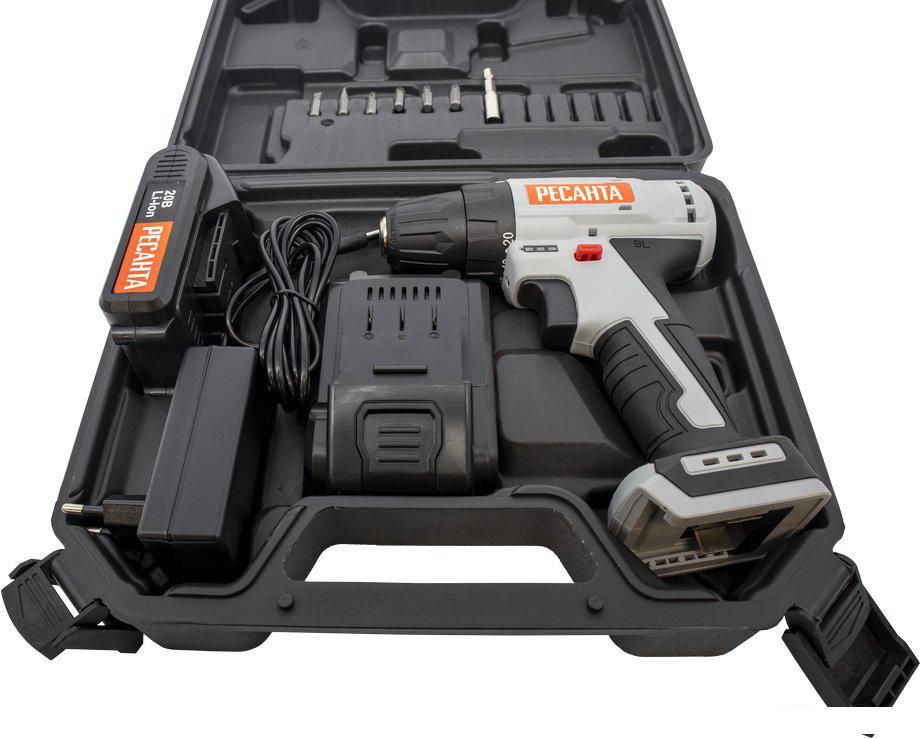 Дрель-шуруповерт Ресанта ДА-20-2ЛК-Б (с 2-мя АКБ, кейс)