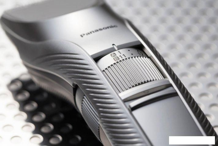 Универсальный триммер Panasonic ER-GC71-S520