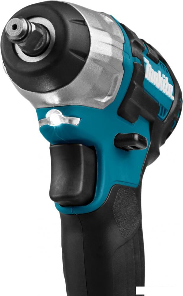 Гайковерт Makita TW160DWAE (с 2-мя АКБ, кейс)