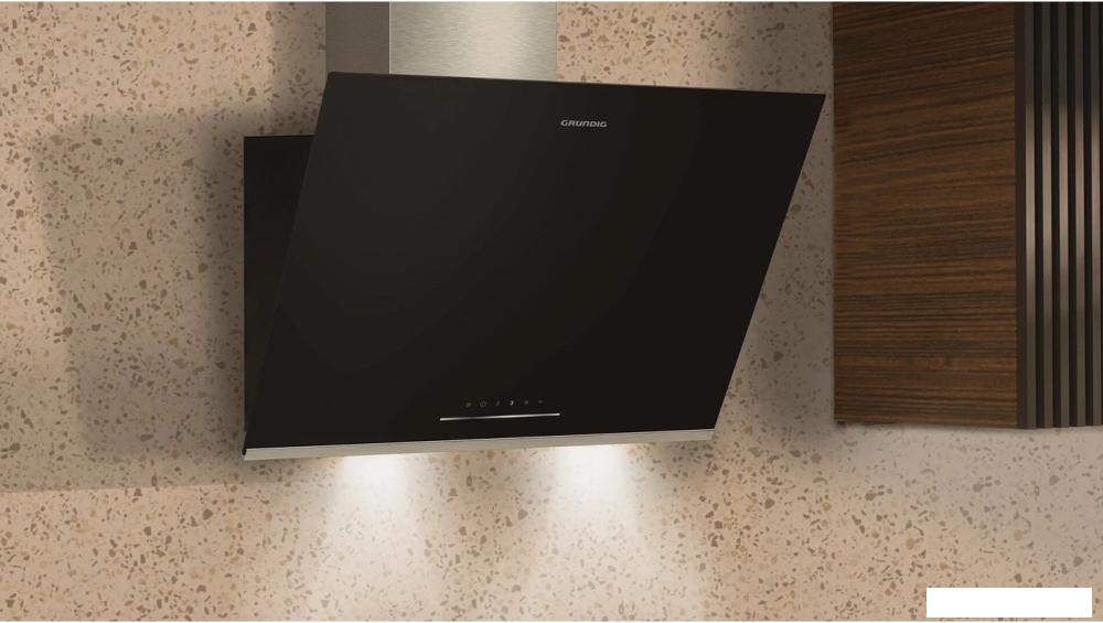 Кухонная вытяжка Grundig GDSP2464BBSC