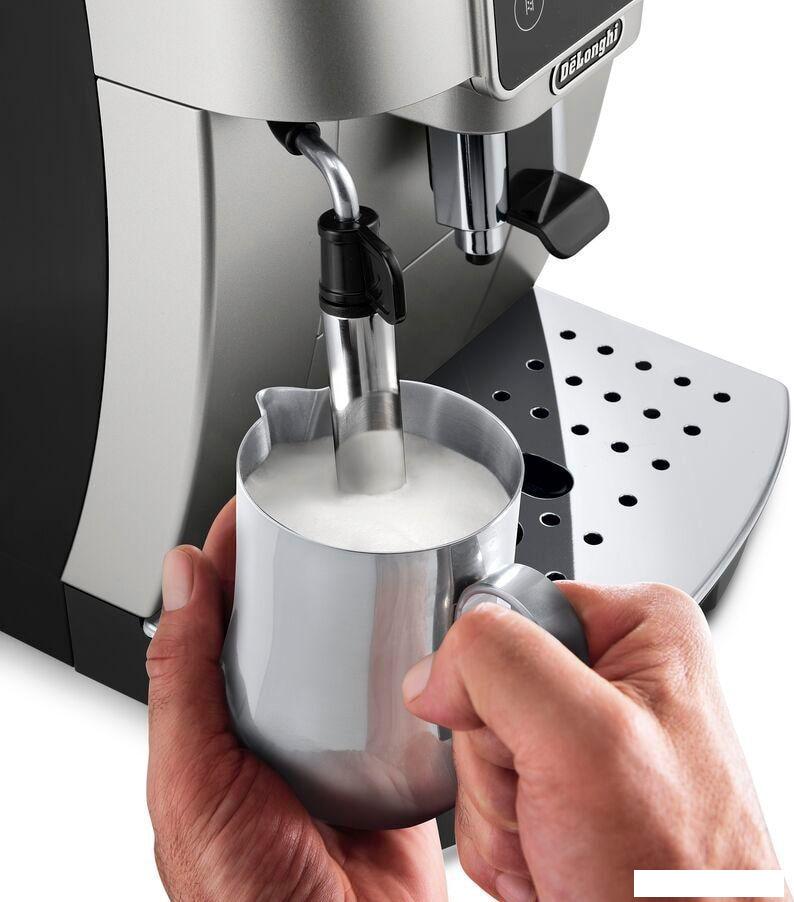 Кофемашина DeLonghi Magnifica Start ECAM 220.31.SB