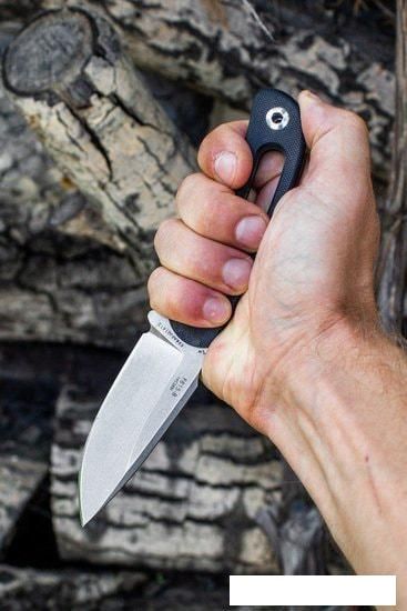 Нож Ruike F815-B (черный)