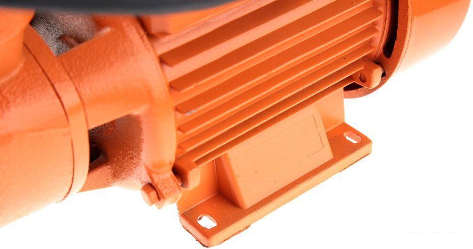 Самовсасывающий насос Вихрь ПН-370