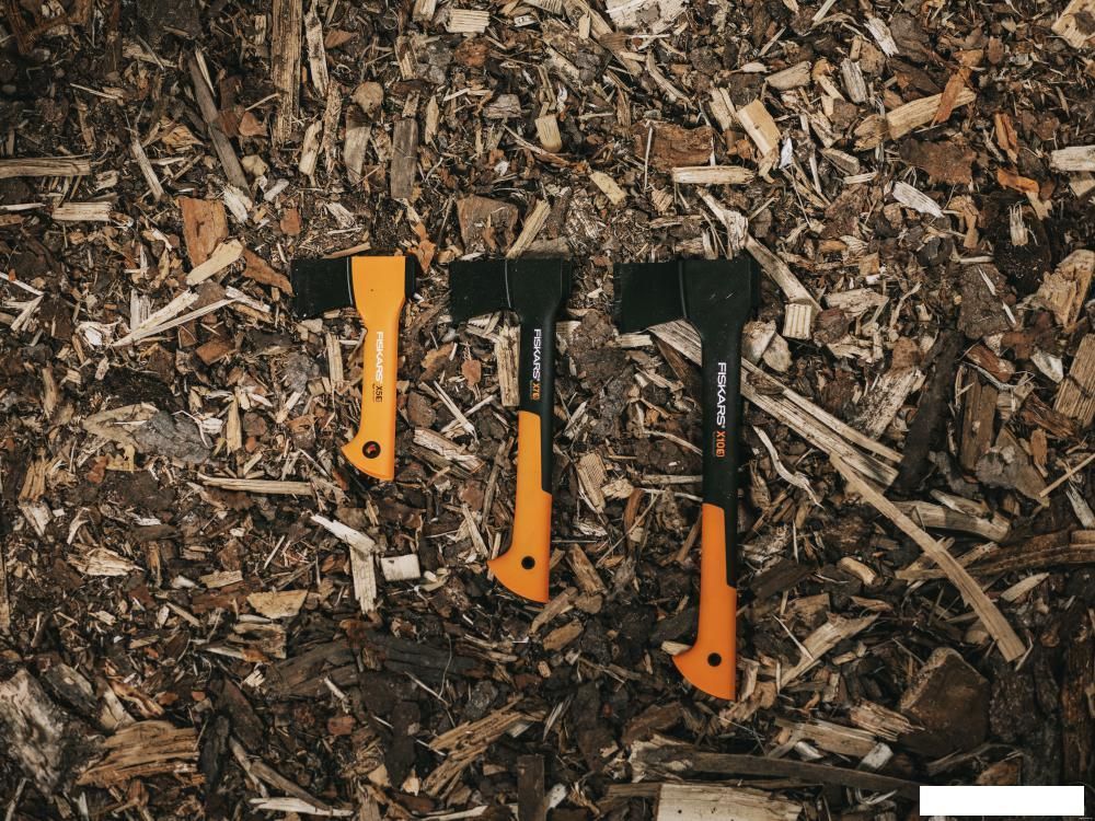 Топор Fiskars XS X7 X-series 1015618