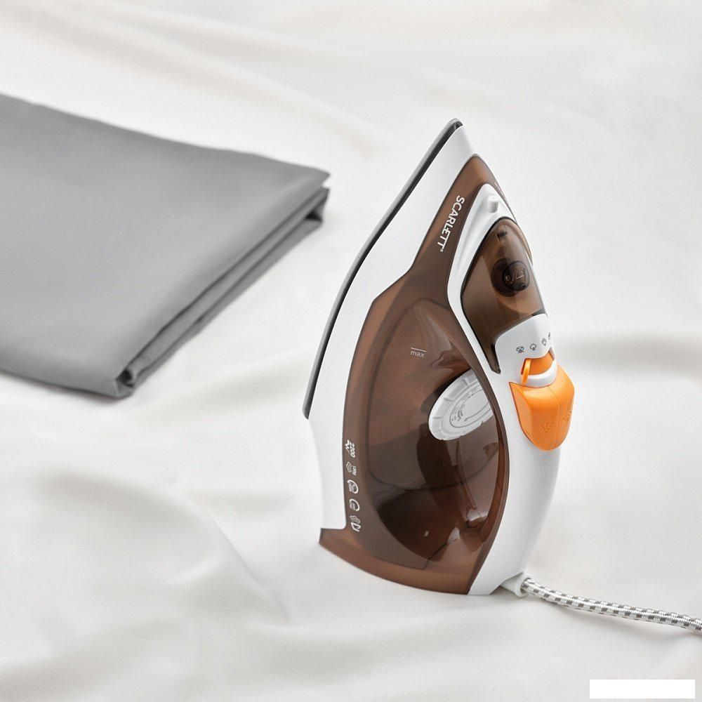 Утюг Scarlett SC-SI30K47