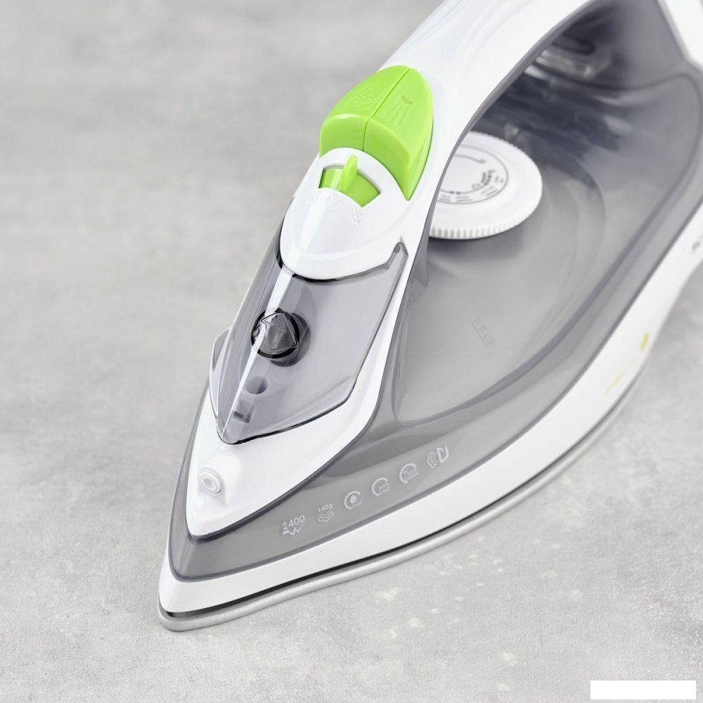 Утюг Scarlett SC-SI30K60