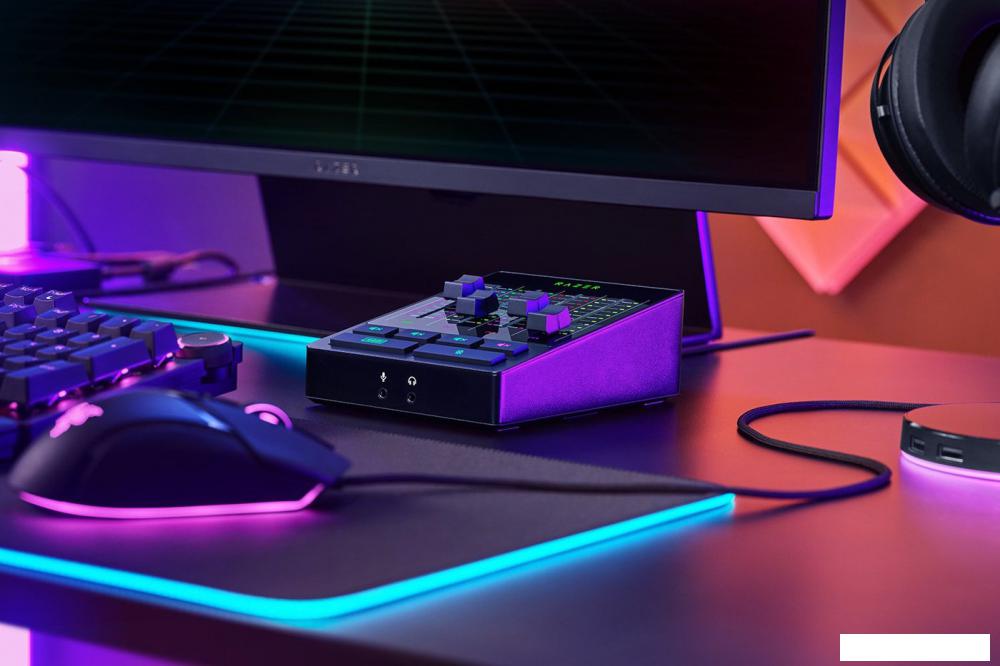 Микшерный пульт Razer Audio Mixer