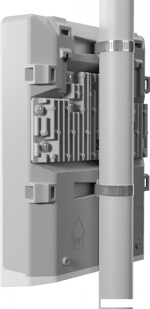 Управляемый коммутатор 2-го уровня Mikrotik netFiber 9 CRS310-1G-5S-4S+OUT