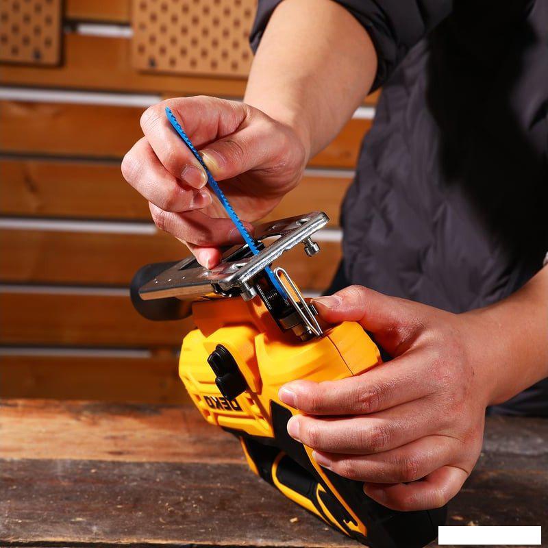 Электролобзик Deko JSDK-700 085-1158