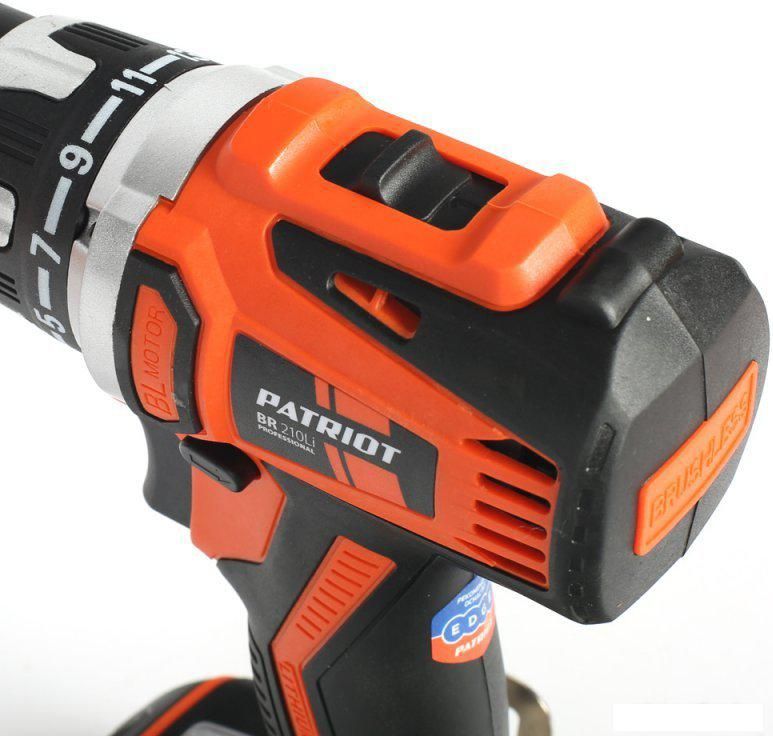 Дрель-шуруповерт Patriot BR 210Li 180301550 (с 2-мя АКБ, кейс)