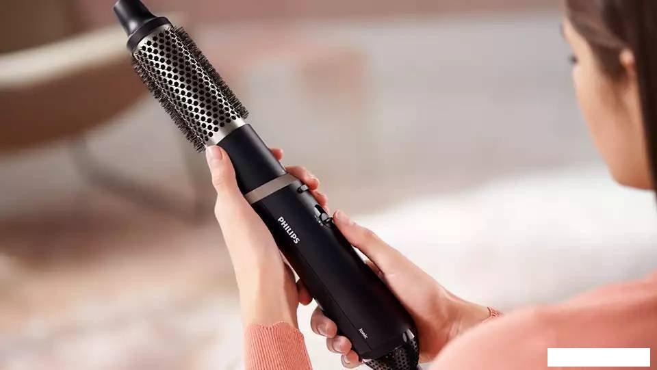 Фен-щетка Philips BHA301/00